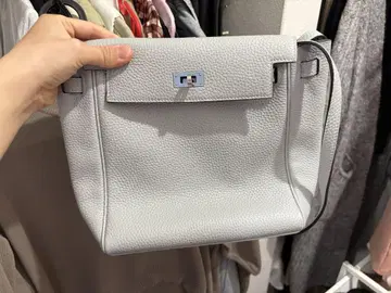 라이트 블루 숄더백