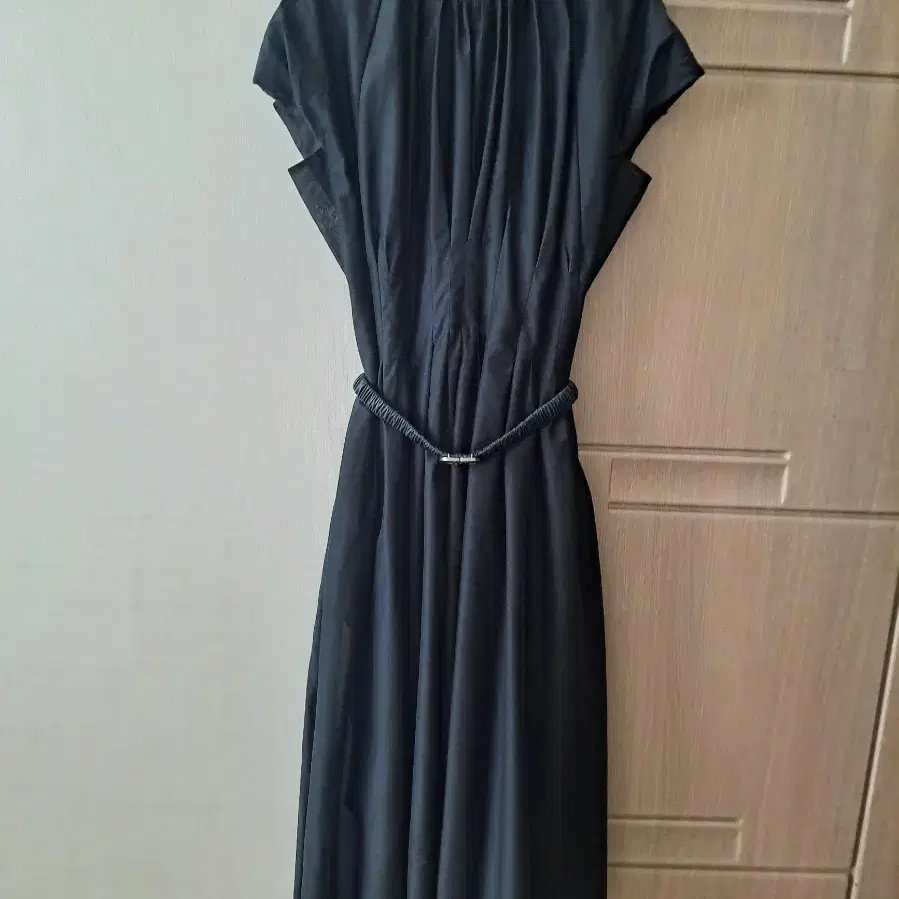 ◆Loulouseoul◆ Yucca Nylon Dress Gray Loulouseoul Loulouseoul YUCCA NYLON DRESS (GRAY) #루루서울