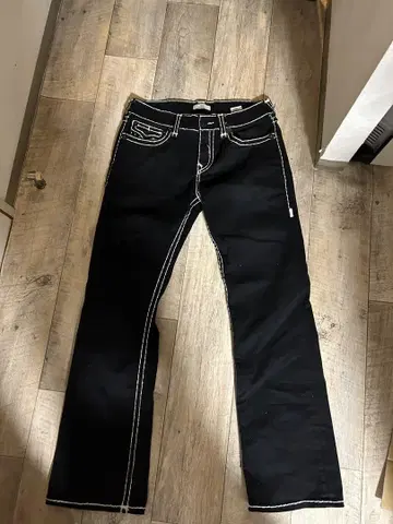 TRUE RELIGION Billy Super T 블랙 데님 청바지