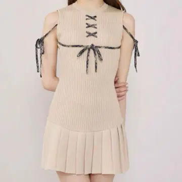 Darich 다리치 도킹 레이스업 미니 원피스 프리 사이즈