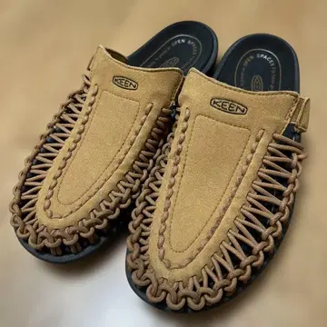 KEEN 샌들 브라운 27