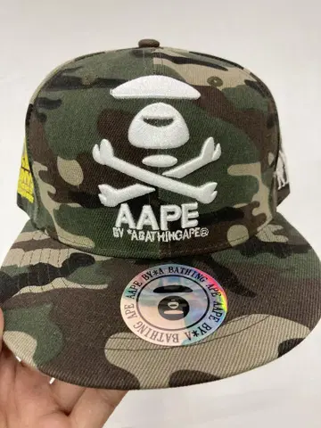 AAPE 카모플라쥬 캡 스컬 자수
