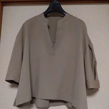 스키퍼 크롭 블라우스 베이지 WOMEN XS
