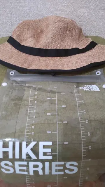 THE NORTH FACE 하이크 블룸 햇 M 사이즈