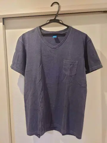 good on 피그먼트 네이비 V넥 티셔츠 M 사이즈 포켓 부착