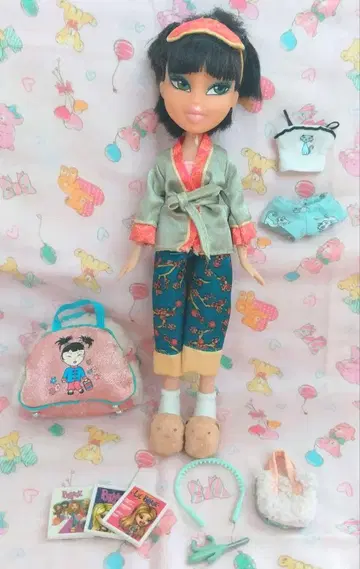 BRATZ Slumber Party Jade