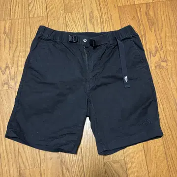 The North Face 블랙 숏팬츠