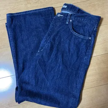 AURALEE SELVEDGE LIGHT DENIM