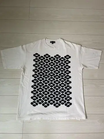 gakkin HANABATSU LOGO TSHIRT 갓킨