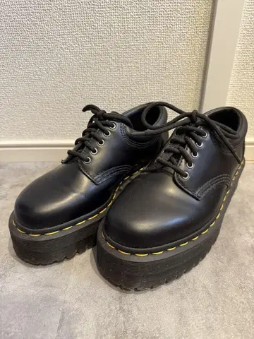 Dr Martens 닥터마틴 8053 QUAD