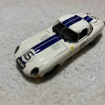 1/43 스포츠카 미니카 화이트