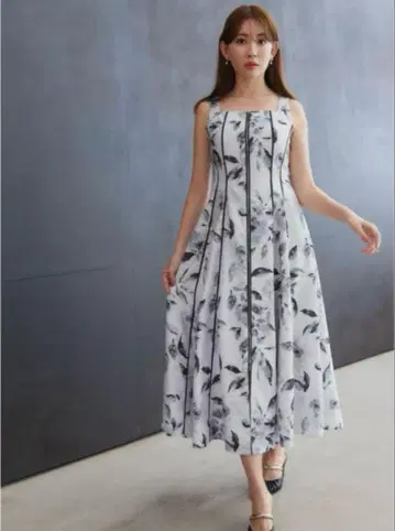 herlipto Noemie Floral Zip-Up Dress M