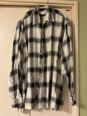 ents. Linen Ombre check shirt