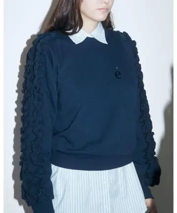 epine e fluffy sweat navy