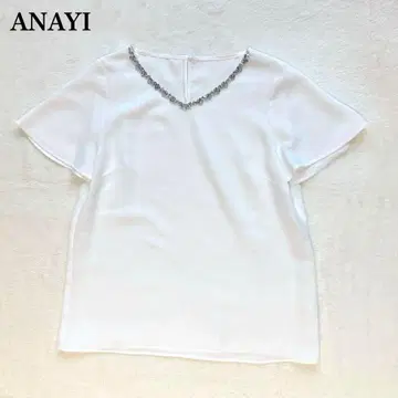 ANAYI 비쥬 새틴 블라우스 반팔 화이트