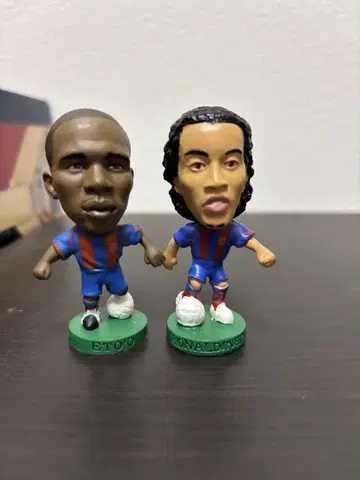 FC 바르셀로나 에투 호나우지뉴 피규어