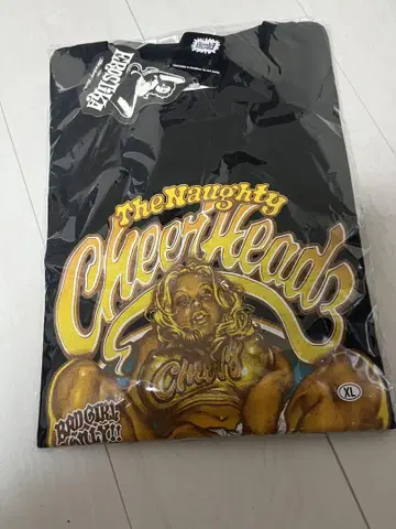 로킨제리빈 EROSTIKA NAUGHTY CHEERHEADZ