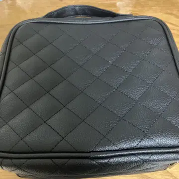 나나코 파우치