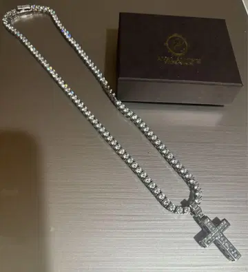 아발란체 크로스 목걸이 테니스 체인
