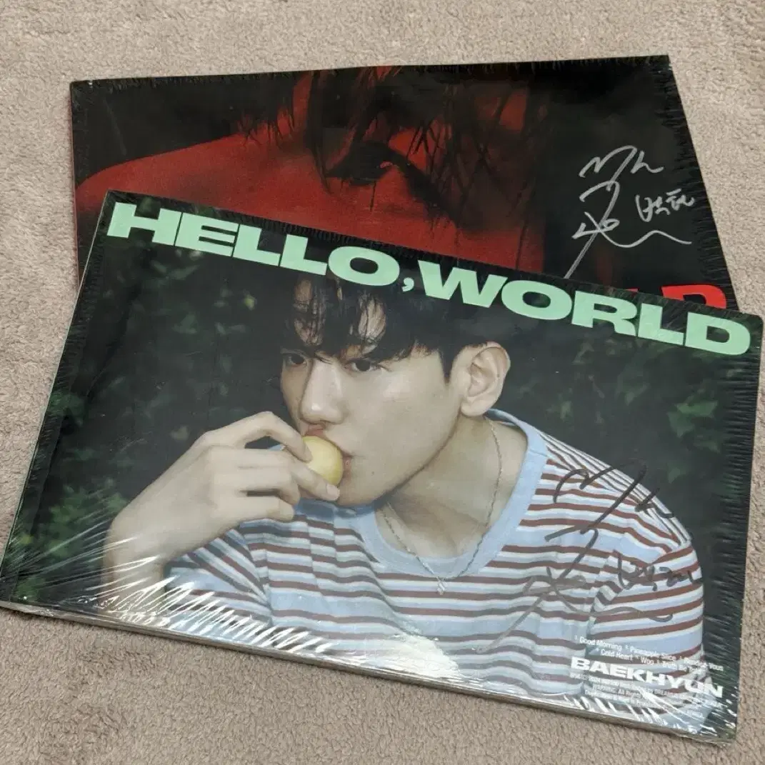 ベッキョンBaekhyun Hello World 直筆サイン アメリカ限定 BAEKHYUN EXO Hello, World 4th Mini Album World Ver. SIGNED