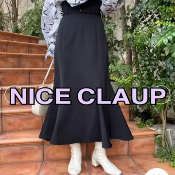 하이 웨스트 사이드 슬릿 스커트 블랙 플레어 롱 NICE CLAUP