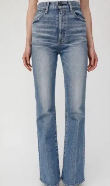 MOUSSY MVS FLARE 23인치
