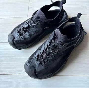 새상품급 샌들 HOKAONEONE HOPARA 2 호파라2 블랙