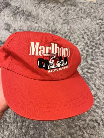 Marlboro 레이스 팀 캡 빨간색