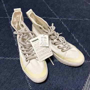 SOREL NL2865 화이트 스니커즈