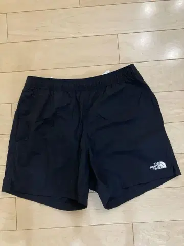 THE NORTH FACE 블랙 숏팬츠