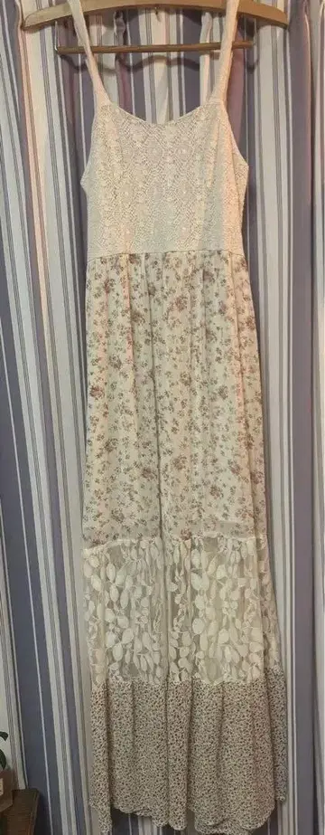 레이스 꽃무늬 맥시 원피스 vintage
