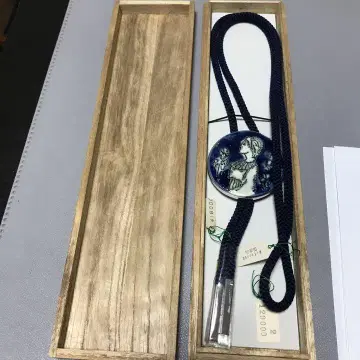 앤티크 루프 타이
