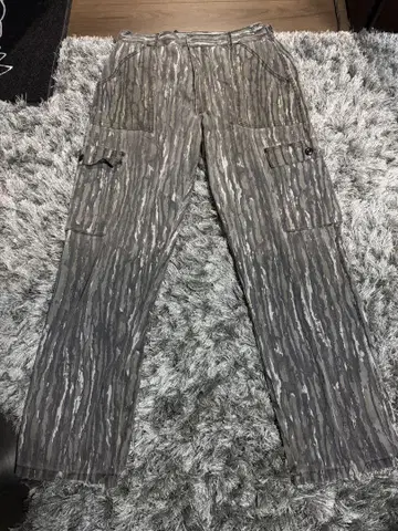 LIBERTY 카모 패턴 카고 팬츠
