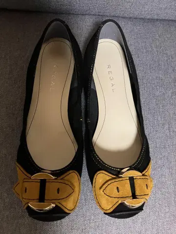 메4954 새상품급 REGAL 로우힐 스웨이드 펌프스 23cm