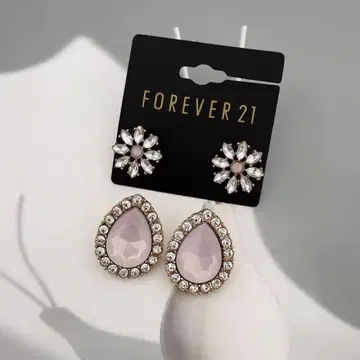 FOREVER 21 핑크 드롭형 귀걸이