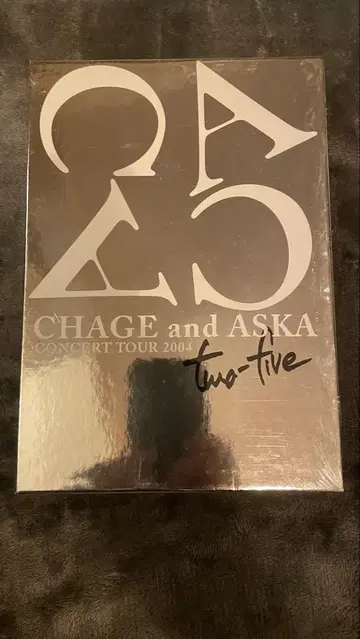 CHAGE and ASKA two-five FC 한정판