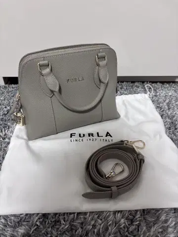 FURLA 숄더백