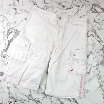 새상품급 르꼬끄 골프 하프 팬츠 카고 팬츠 화이트 안감 부착