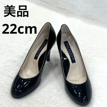 새상품급 다이애나 탈렌트 에나멜 스틸레토 펌프스 블랙 22cm