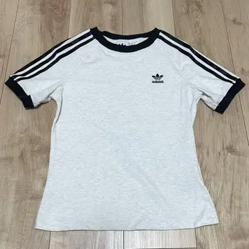 adidas originals 티셔츠