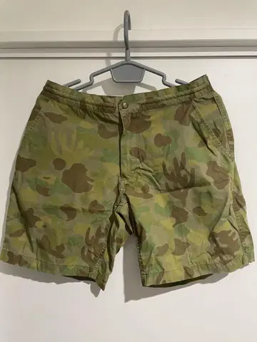 TAYLOR STITCH 카모플라쥬 숏팬츠 30