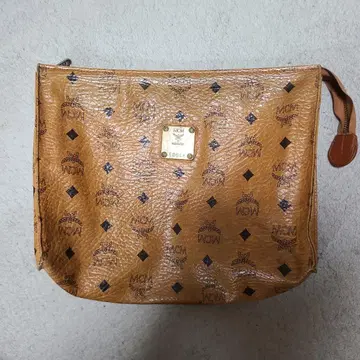 MCM 세컨드 백