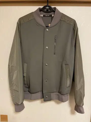 [새상품 하자품] COMME CA MEN MA-1 M 사이즈