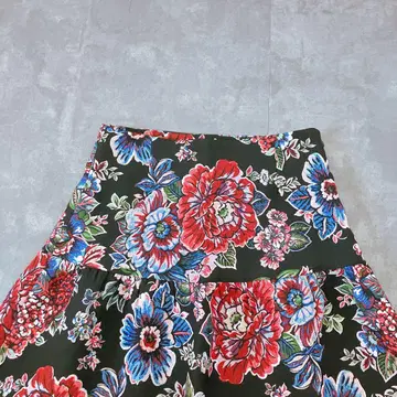 ZARA 자라 고블랑 직조 꽃무늬 롱 스커트 XS 블랙 베이스 자카드