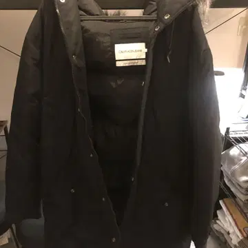 Calvin Klein Jeans 다운 자켓 블랙