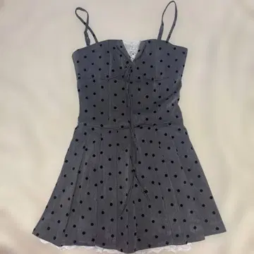 도트 플레어 원피스 걸리시 miu 스타일
