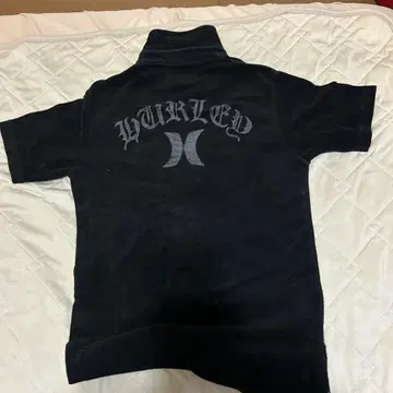 Hurley 블랙 피케 셔츠 S 사이즈