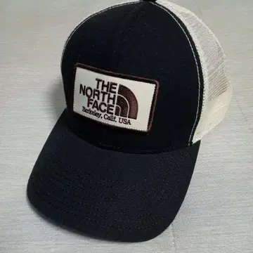 THE NORTH FACE 트래커 캡 블랙/화이트 스냅백