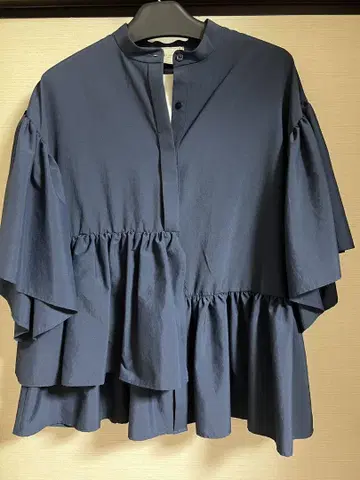 UNITED ARROWS 네이비 프릴 셔츠