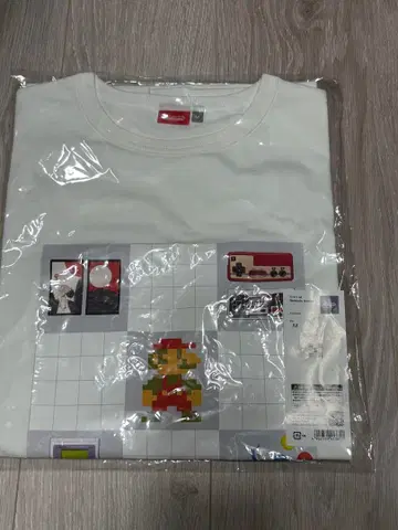 Nintendo Museum 티셔츠 M 사이즈